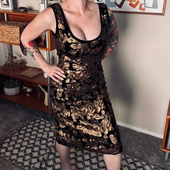 Tatyana Black Velvet Gold Sequin Floral Wiggle Dress Pinup Cocktail Womens Small - Picture 6 of 8